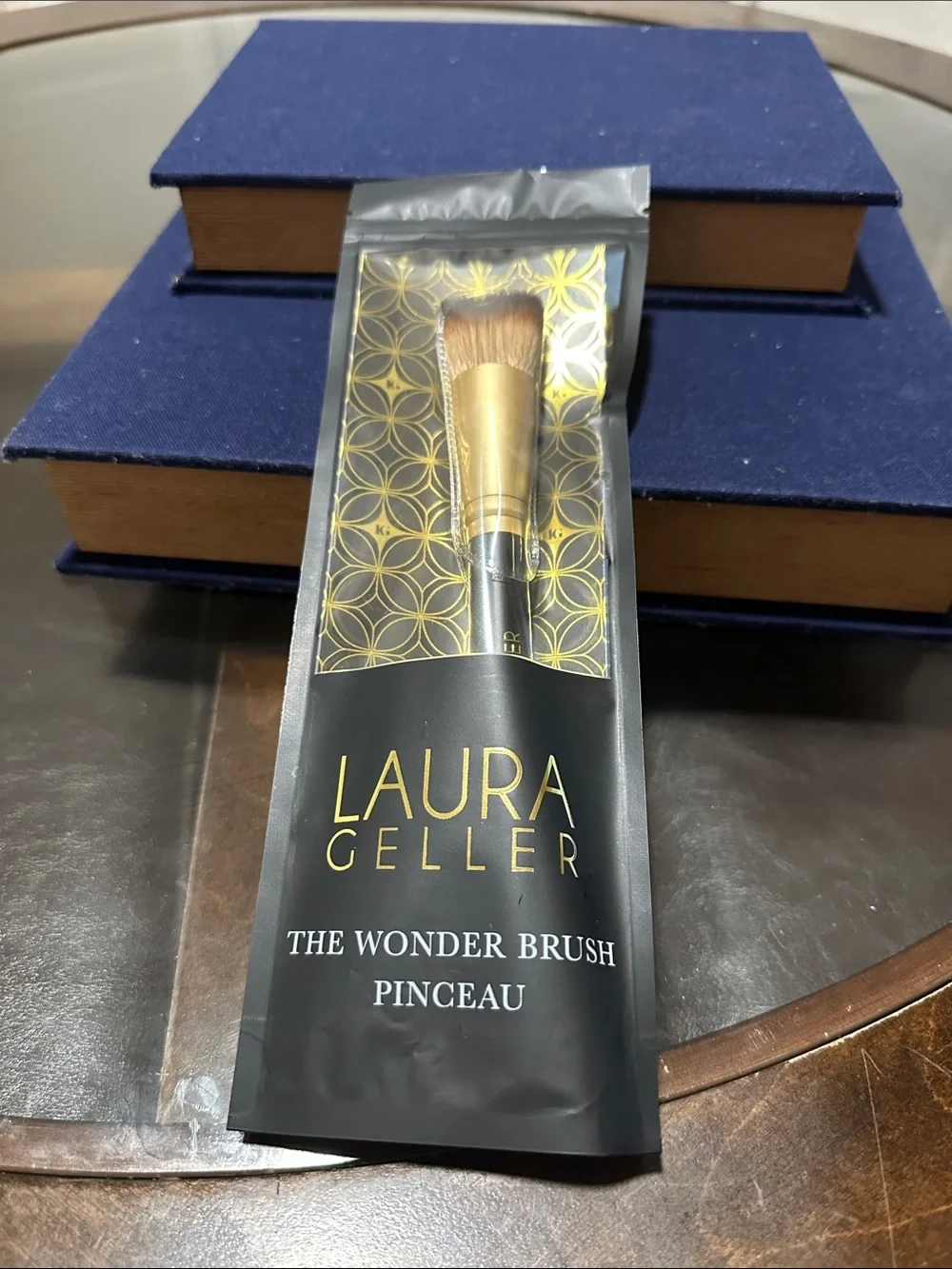 Laura Geller Gold & Brown Wonder Brush - Multi-Use Face Brush